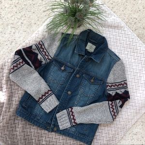🌸3/20 Denim Jacket with Contrast sleeves
